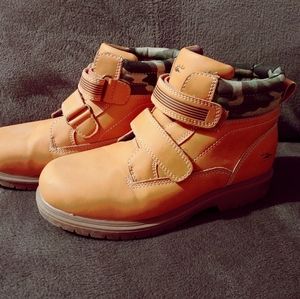 Deer Stags Marker Boots